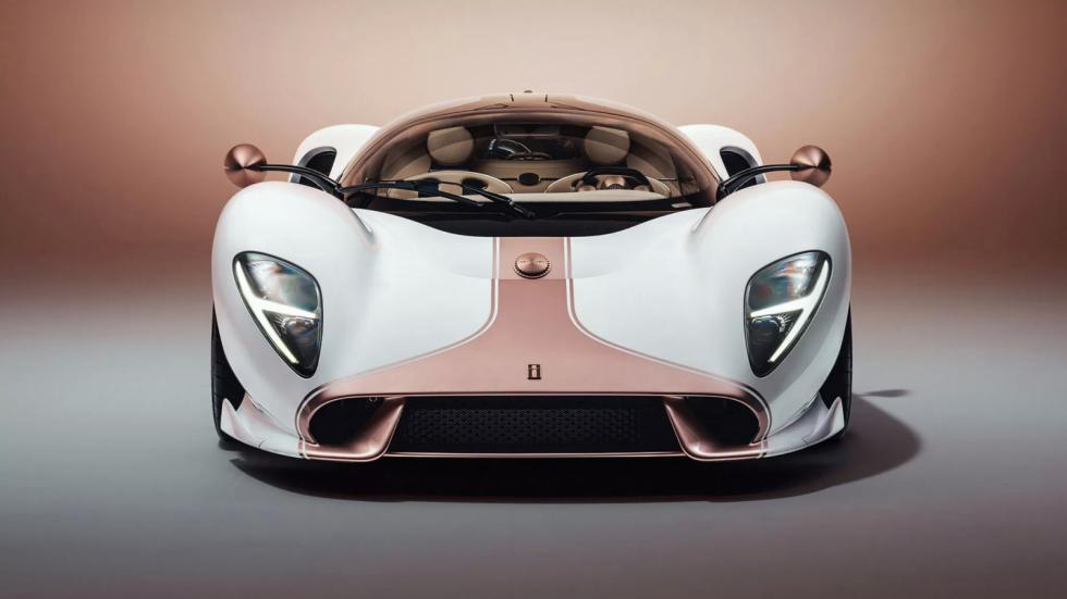 Το νέο De Tomaso P72 ήρθε με 700 άλογα και χειροκίνητο κιβώτιο